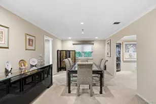 3 Aron Dr, Woodbury, NY 11797 - Photo 14