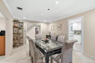 3 Aron Dr, Woodbury, NY 11797 - Photo 18