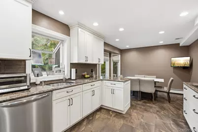 3 Aron Drive, Woodbury, NY 11797 - Photo 12