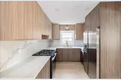 208-12 53 Avenue, Oakland Gardens, NY 11364 - Photo 6