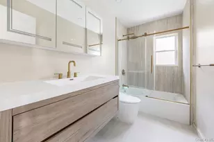 208-12 53 Ave, Oakland Gardens, NY 11364 - Photo 10