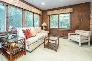 38 Wensley Dr, Great Neck, NY 11021 - Photo 8