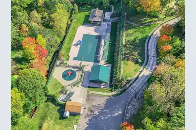 38 Wensley Drive, Great Neck, NY 11021 - Photo 40