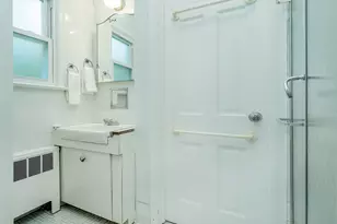 38 Wensley Dr, Great Neck, NY 11021 - Photo 30