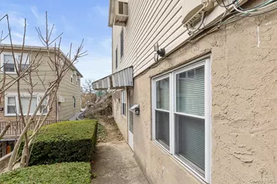 1096 Midland Avenue, Bronxville, NY 10708 - Photo 22