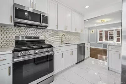 73 Broadway, Valley Stream, NY 11580 - Photo 16