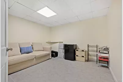 14 Harold Avenue #4, Greenwich, CT 06830 - Photo 16