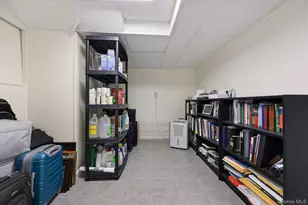 14 Harold Ave, Greenwich, CT 06830 - Photo 18