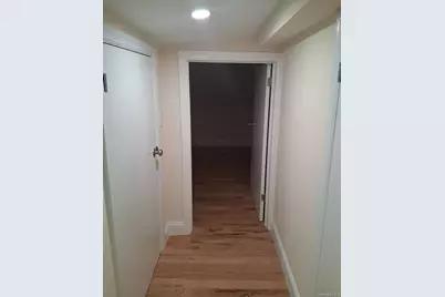 601 E 226th Street #2, Bronx, NY 10466 - Photo 6