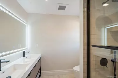 47 Netz Place, Albertson, NY 11507 - Photo 32