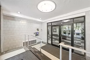 2736 Independence Ave, Bronx, NY 10463 - Photo 4