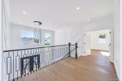 14 Bark Lane, Levittown, NY 11756 - Photo 6