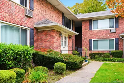 131 Edmunton Drive #G14, North Babylon, NY 11703 - Photo 1