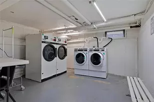 131 Edmunton Dr, North Babylon, NY 11703 - Photo 22