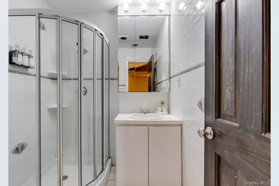 135 Ocean Avenue, Massapequa, NY 11758 - Photo 18