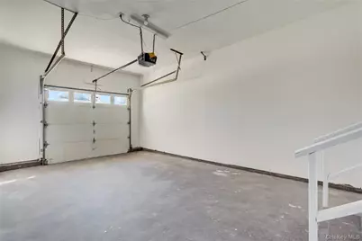 20 Gabon Lane, Coram, NY 11727 - Photo 14