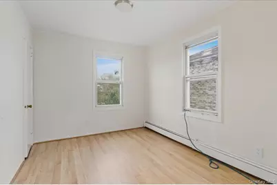 924 Hollywood Avenue, Bronx, NY 10465 - Photo 14