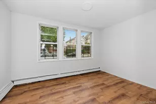 924 Hollywood Ave, Bronx, NY 10465 - Photo 6