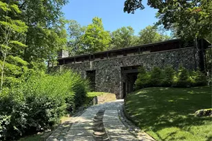 53 Woods, Tuxedo Park, NY 10987 - Photo 2