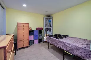 15 Janet Dr, Plainview, NY 11803 - Photo 18