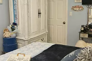 304 Parkwood St, Ronkonkoma, NY 11779 - Photo 4