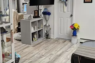 304 Parkwood St, Ronkonkoma, NY 11779 - Photo 8