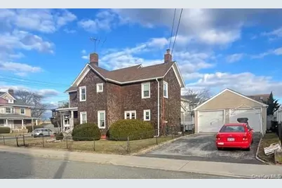 203 Wanser Avenue, Inwood, NY 11096 - Photo 2