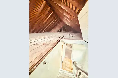 203 Wanser Avenue, Inwood, NY 11096 - Photo 10