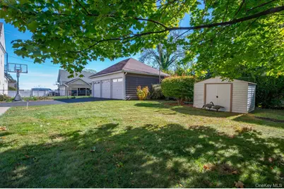 52 Lafayette Street, New Rochelle, NY 10805 - Photo 28