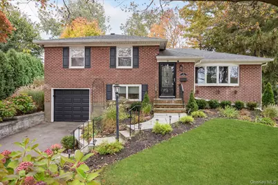 31 Louisa Court, Northport, NY 11768 - Photo 1