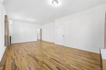 820 Penfield Street, Bronx, NY 10470 - Photo 6