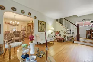 101 W Elder Ave, Floral Park, NY 11001 - Photo 10