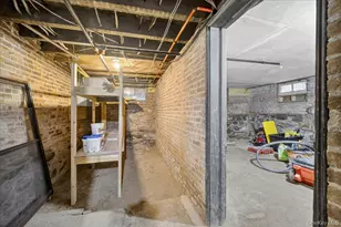 154 3rd St, Newburgh, NY 12550 - Photo 44