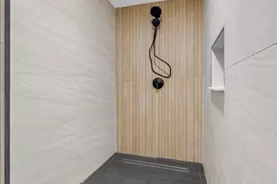 154 3rd St, Newburgh, NY 12550 - Photo 36