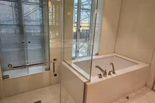 140 E 63rd Street E, New York, NY 10065 - Photo 26