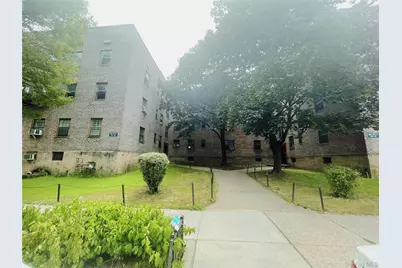 144-22 78th Avenue #3Fl, Flushing, NY 11367 - Photo 1