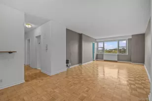 2400 Johnson Ave, Bronx, NY 10463 - Photo 2