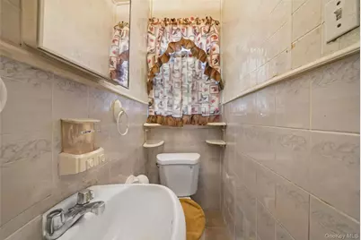 11640 221st Street, Cambria Heights, NY 11411 - Photo 6