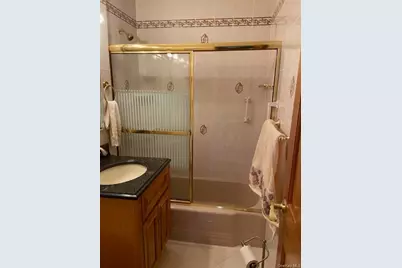 86-10 151 Avenue #1L, Howard Beach, NY 11414 - Photo 10