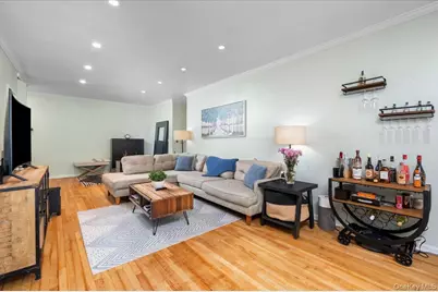 953 W Boston Post Road #3G, Mamaroneck, NY 10543 - Photo 4