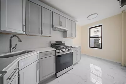 1372 Shakespeare Avenue #4C, Bronx, NY 10452 - Photo 16