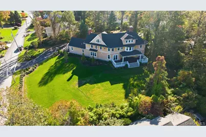 43 Soundview Drive, Huntington, NY 11743 - Photo 42