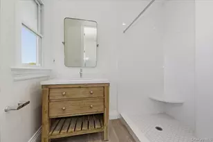 43 Soundview Dr, Huntington, NY 11743 - Photo 34