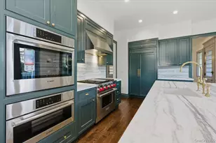 43 Soundview Dr, Huntington, NY 11743 - Photo 12