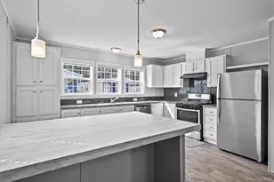 32 Ba Mar Dr, Stony Point, NY 10980 - Photo 2