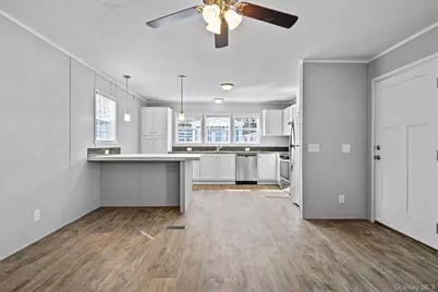 32 Ba Mar Drive, Stony Point, NY 10980 - Photo 4