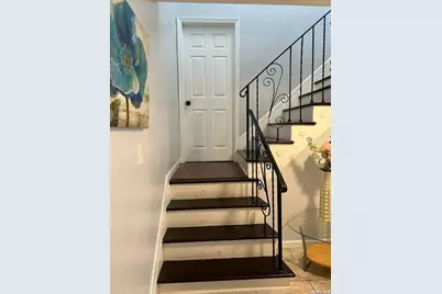 136 Acorn Avenue, Central Islip, NY 11722 - Photo 4