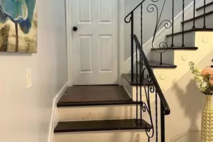 136 Acorn Ave, Central Islip, NY 11722 - Photo 4