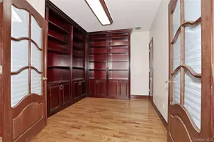 11 Laura Pl, Spring Valley, NY 10977 - Photo 10