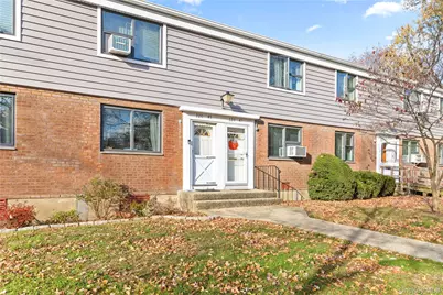 220-47 73rd Avenue #Upper, Bayside, NY 11364 - Photo 2